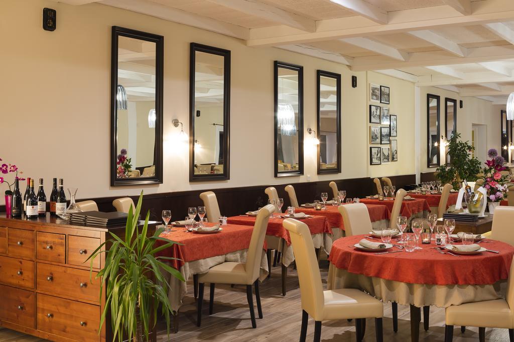 Logis Hotel Restaurant Les Cedres Joyeuse Zewnętrze zdjęcie
