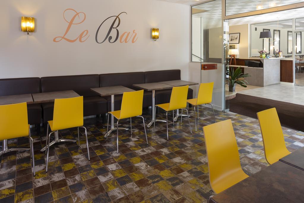 Logis Hotel Restaurant Les Cedres Joyeuse Zewnętrze zdjęcie