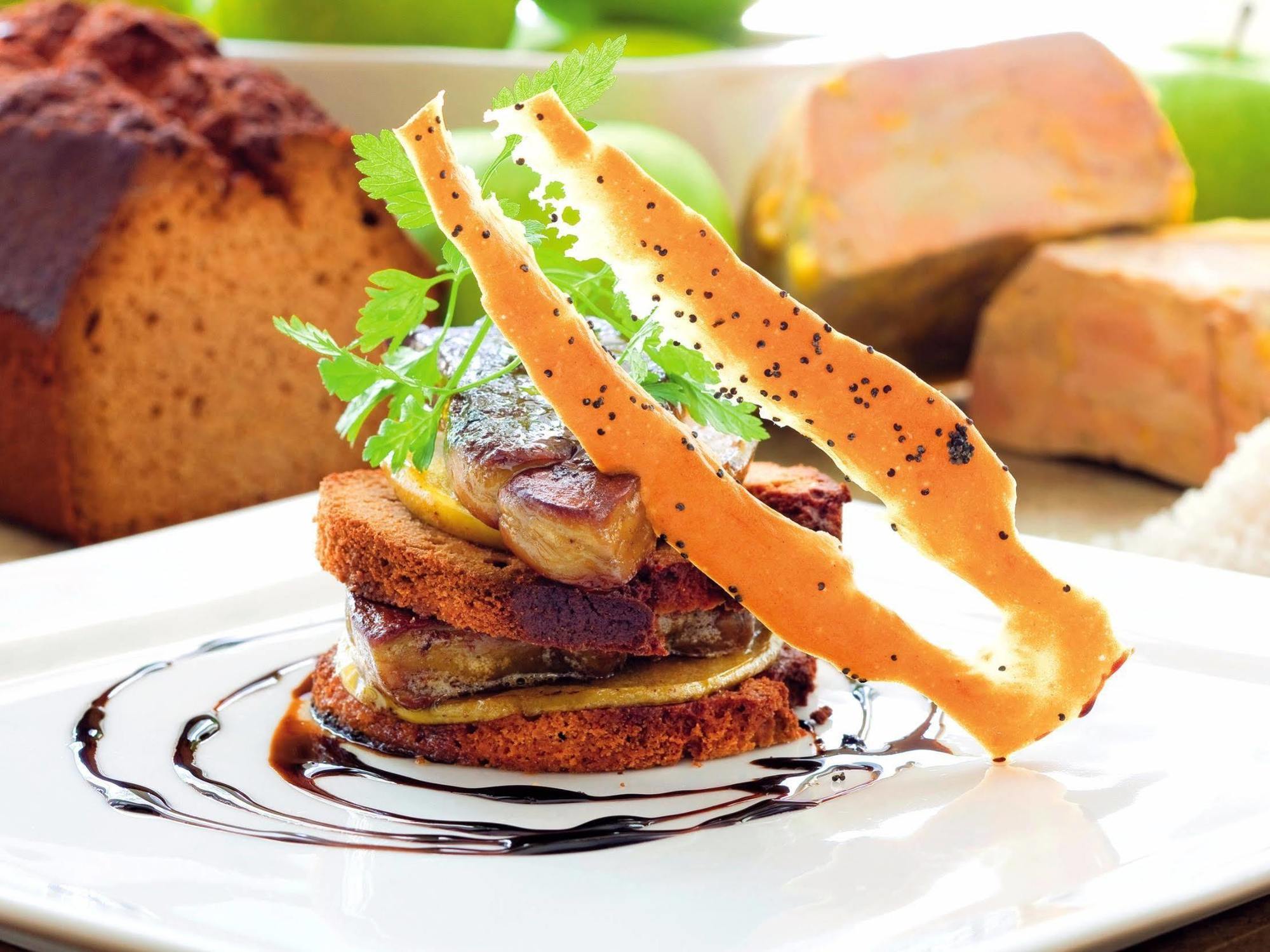Logis Hotel Restaurant Les Cedres Joyeuse Zewnętrze zdjęcie